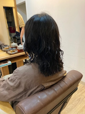 お客様髪質改善データ1310（パーマ後のフォルム調整）