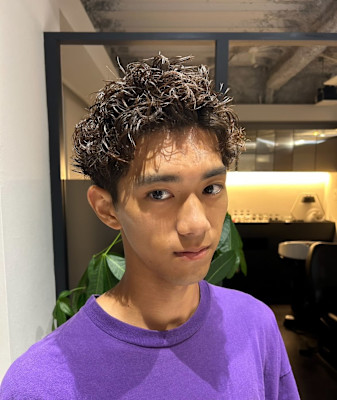 刈り上げスパイキーショート/ピンパーマ/無造作