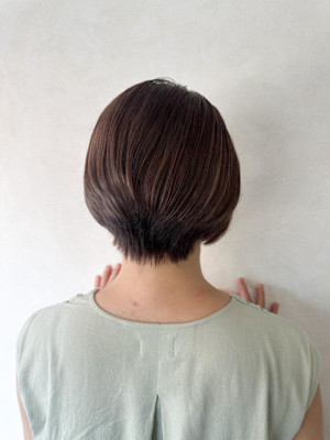 【大人ショートボブ ショートボブ oggiotto】
