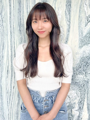 ショコラブラウン　ロングレイヤースタイル