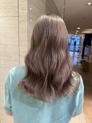 やわらかベージュ /コノミ.