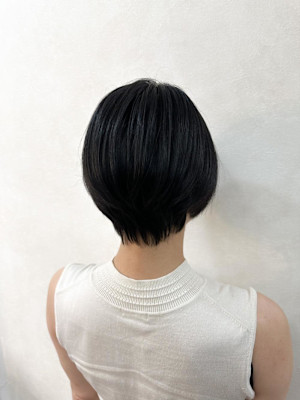 【大人ショートボブ ショートボブ oggiotto】