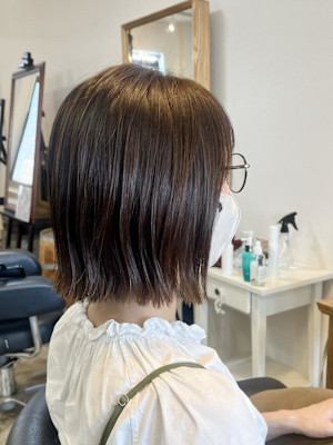 大人の切りっぱなしボブ〈ARCH Sayaka〉