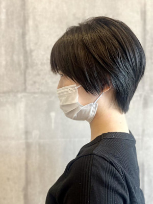 クール女子のショートヘア〈ARCH Sayaka〉