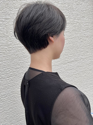 【ARCH 竹田】パツっと切り揃えショート