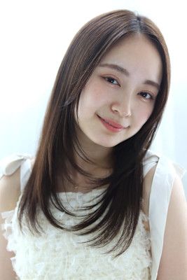 10代/20代/30代におすすめ♪ミディアムレイヤー＊