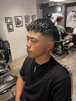 クロップスタイル