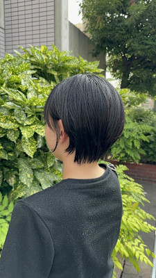 バッサリショートカット