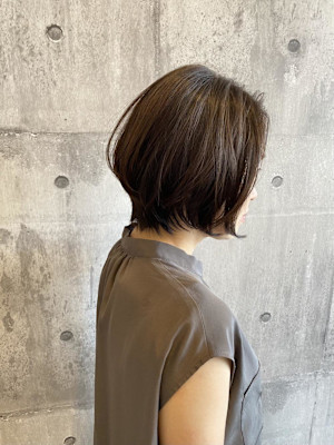 大人女子ショート　〈ARCH CHIAKI〉