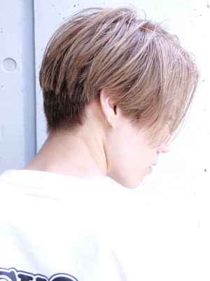 大人ハンサムショート