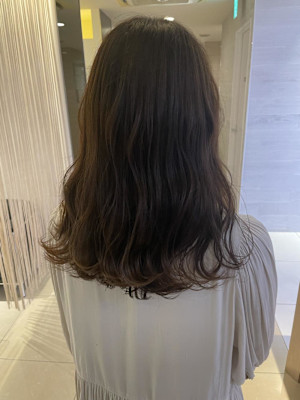 カーキベージュ×波巻きウェーブ/Kurumi