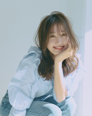 エアリーロング　シアーカラー　　ショコラアッシュ　美髪