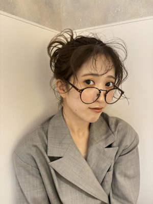 オリーブグレージュ/グレージュカラー/ハイトーンカラー/元町