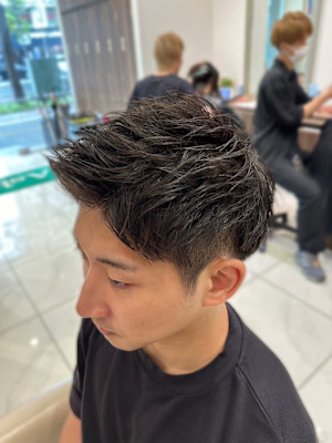 爽やかアップバングショート