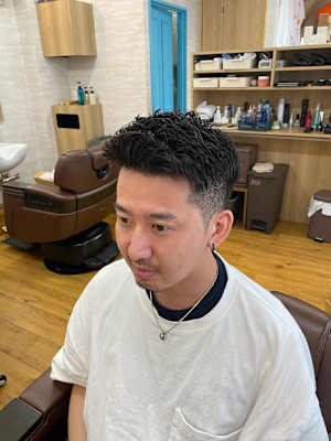 ベリーショートツーブロック