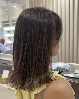 柔らかベージュ細めハイライト