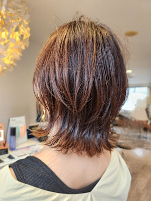 インナーカラー×くびれボブ