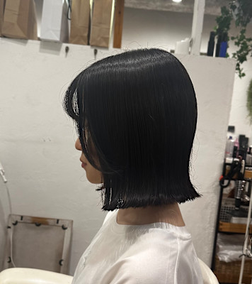 切りっぱなしボブ