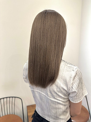 池袋 ダブルカラー ブリーチ ハイトーン ミルクティーベージ