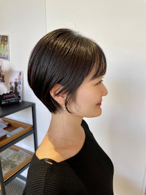 大人女性　丸みショート☆小林