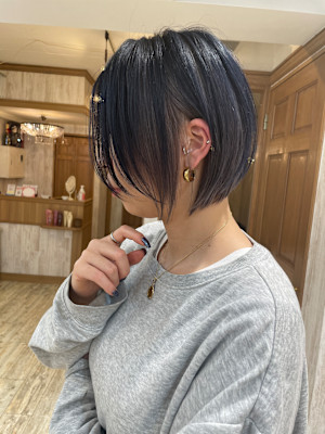 キレイめ大人ショート