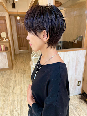 キレイめ大人ショート