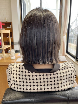 切りっぱなしボブ