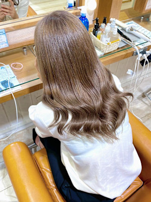 【Neolivekuta】ミルクティーベージュ【町田】