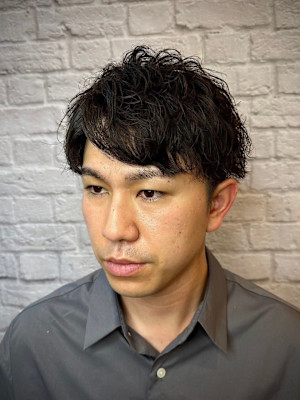 カジュアルオフィス男子おしゃれパーマ【新宿/バーバー/理容室