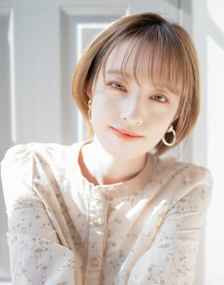 ★小顔似合わせカットうる艶髪美髪ナチュラルショートアッシュ夏