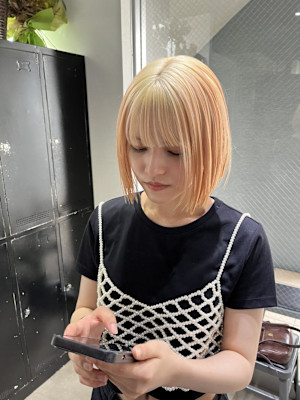 切りっぱなしボブ　ヘイリーボブ　タッセルボブ