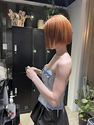 切りっぱなしボブ　ヘイリーボブ　タッセルボブ