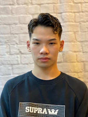 ロンドンロッドカール七三フェード【大宮/バーバー】