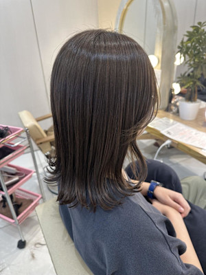 [aina]ほんのりオリーブグレージュ