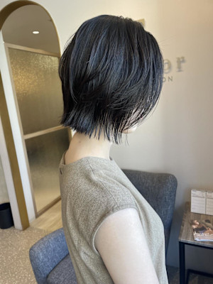 レイヤーボブヘア