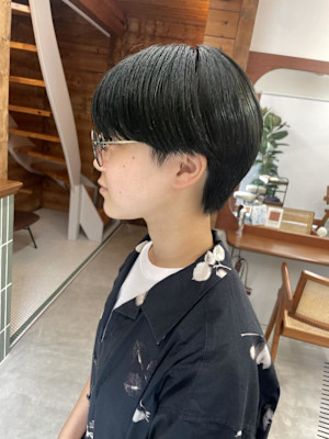 マッシュショート×モスグリーン