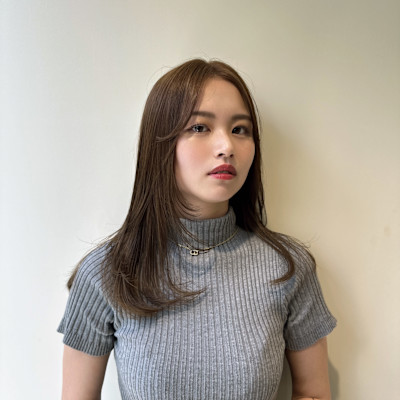 顔まわりレイヤー/レイヤーミディ/ローレイヤースタイル