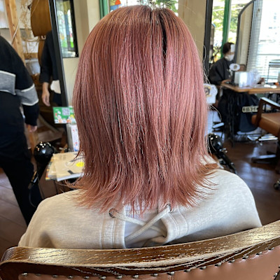 大人可愛い 20代30代40代 ピンクカラー