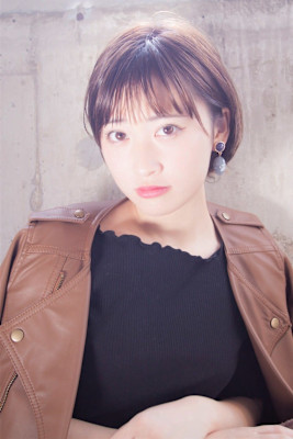 マッシュショート×耳かけ×シースルー×ショコラベージュ　前髪