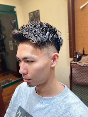 メンズショートベリーショートフェードクロップボウズアイロン