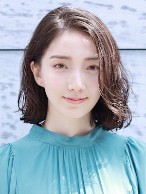 大人ミディアムパーマ