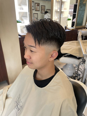 ロンドンミドルスキンフェード【大宮/バーバー】