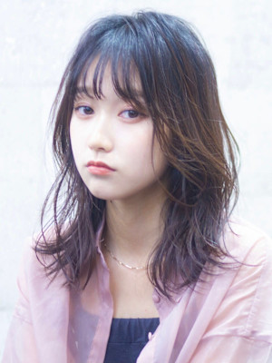 ピンクブラウン　シアーカラー　美髪　レイヤーセミディ