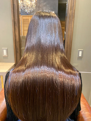 ロアナオリジナル縮毛矯正でサラツヤヘア