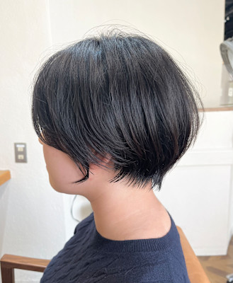 大人ショートボブ丸みショートカットマッシュショート前髪あり