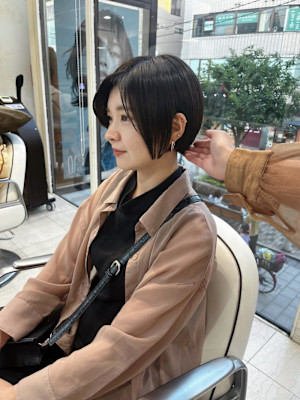 ショートボブ