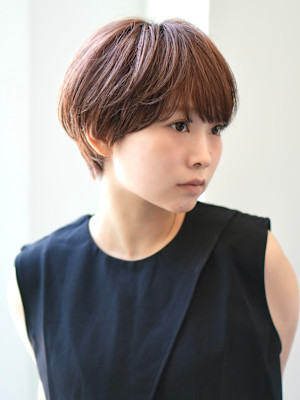 大人ふんわりショート