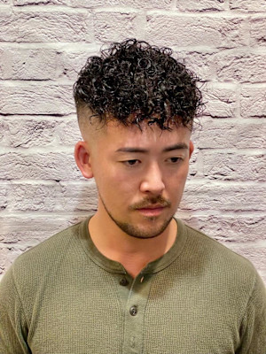 ロンドンカーリーフェード【大宮/バーバー】