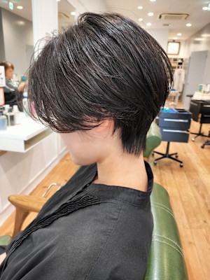 30代ハンサムショートスタイル