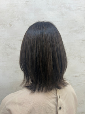 アッシュベージュ